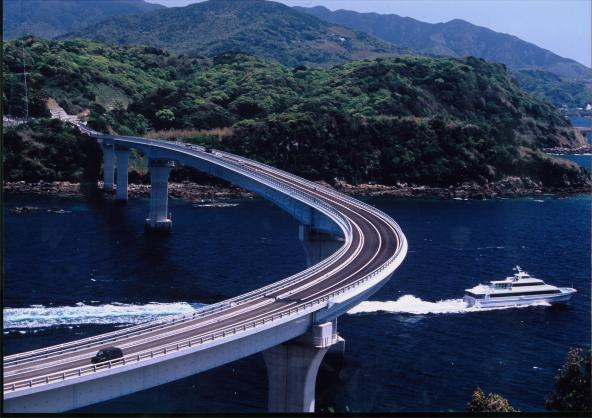 伊王島大橋（ながさきサンセットロードフォトコンテスト2016道・橋部門優秀賞）
