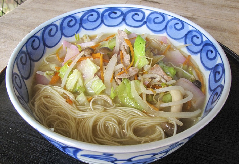 麺商須川　面喰い