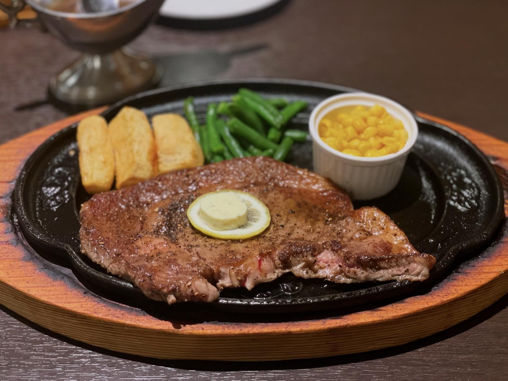 福原さんが紹介した「人生一美味しいステーキ」が登場！-0