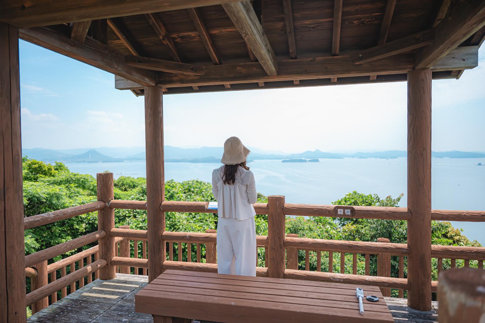 ５．高島番岳園地「南側展望台」-1