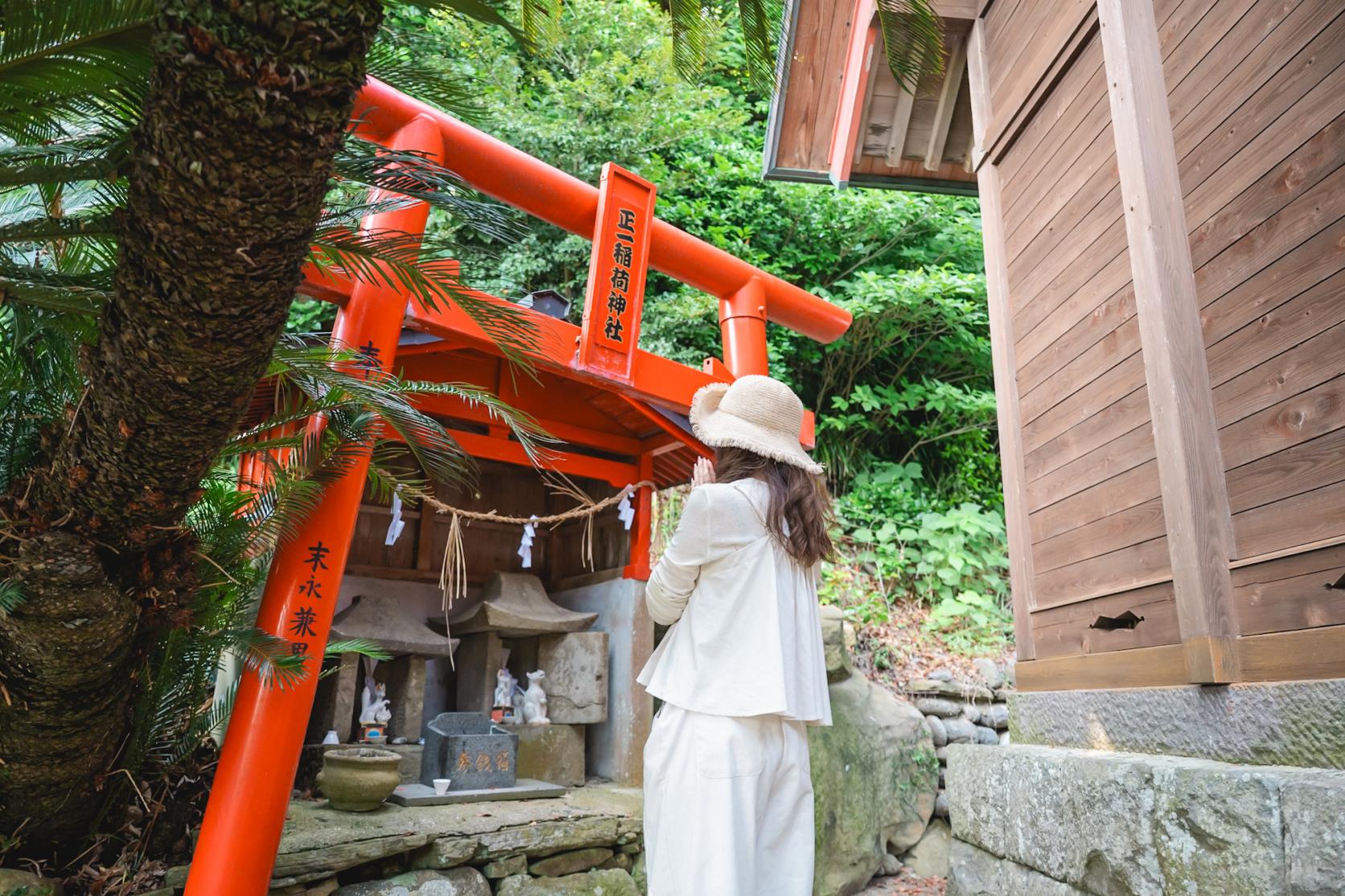 １０．クジラの狛犬！？縁結びの「志賀神社」-4