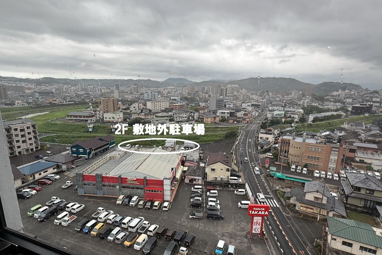 広大な無料駐車場！-2