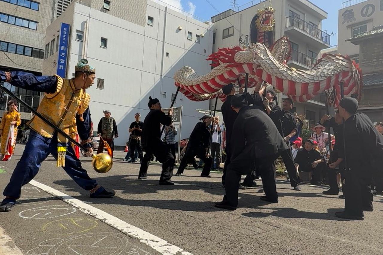 龍が幼稚園に！子供たちも大喜び！-0