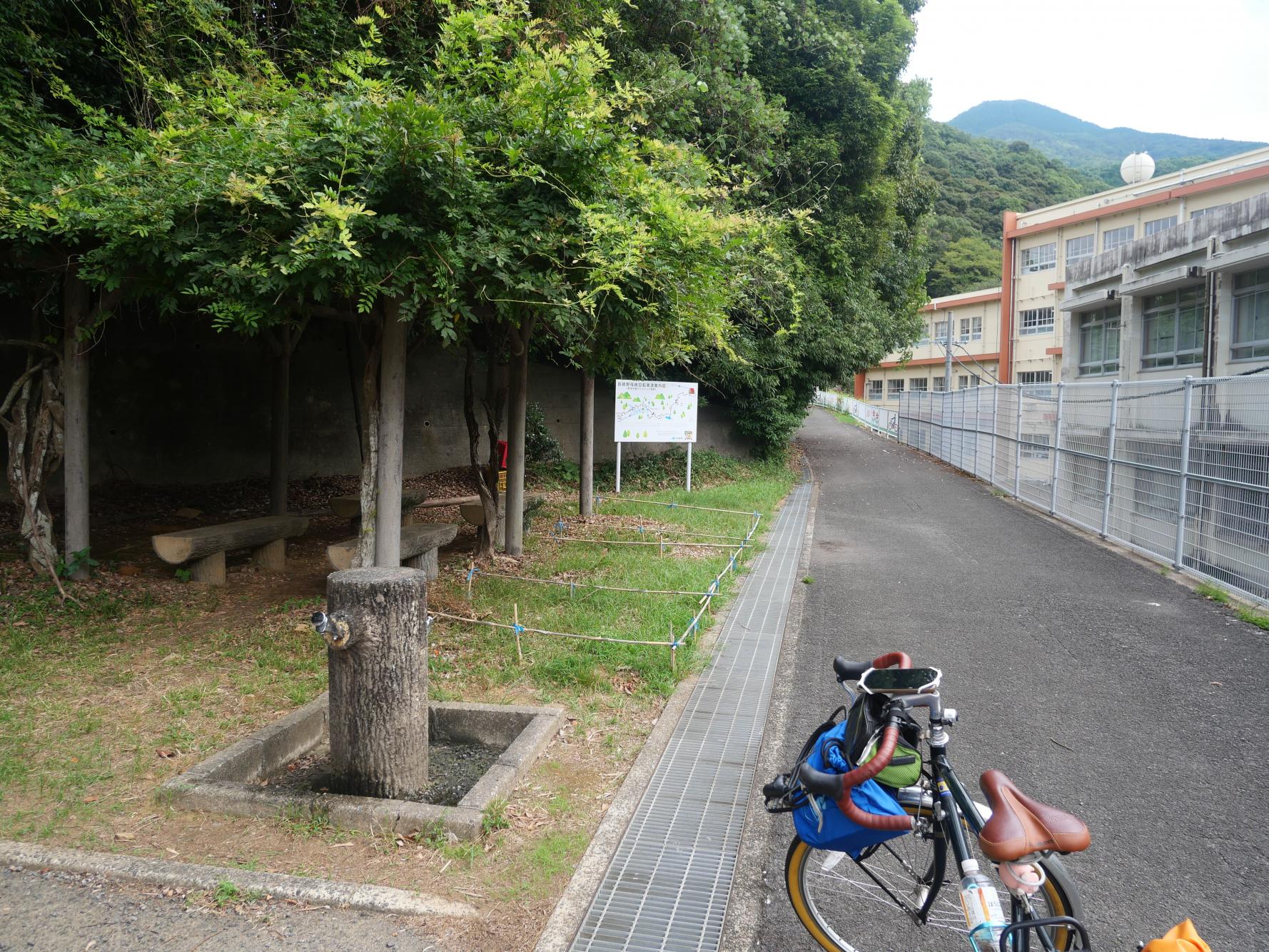 野母崎サイクリングロードへ-5