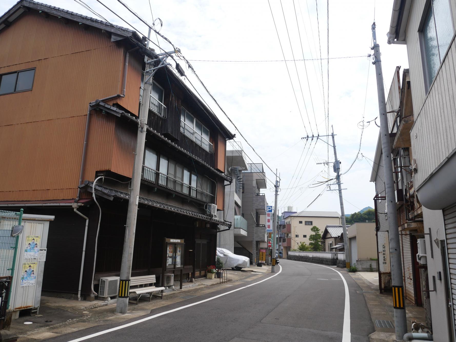「小菅修船場跡」までやって来た-4
