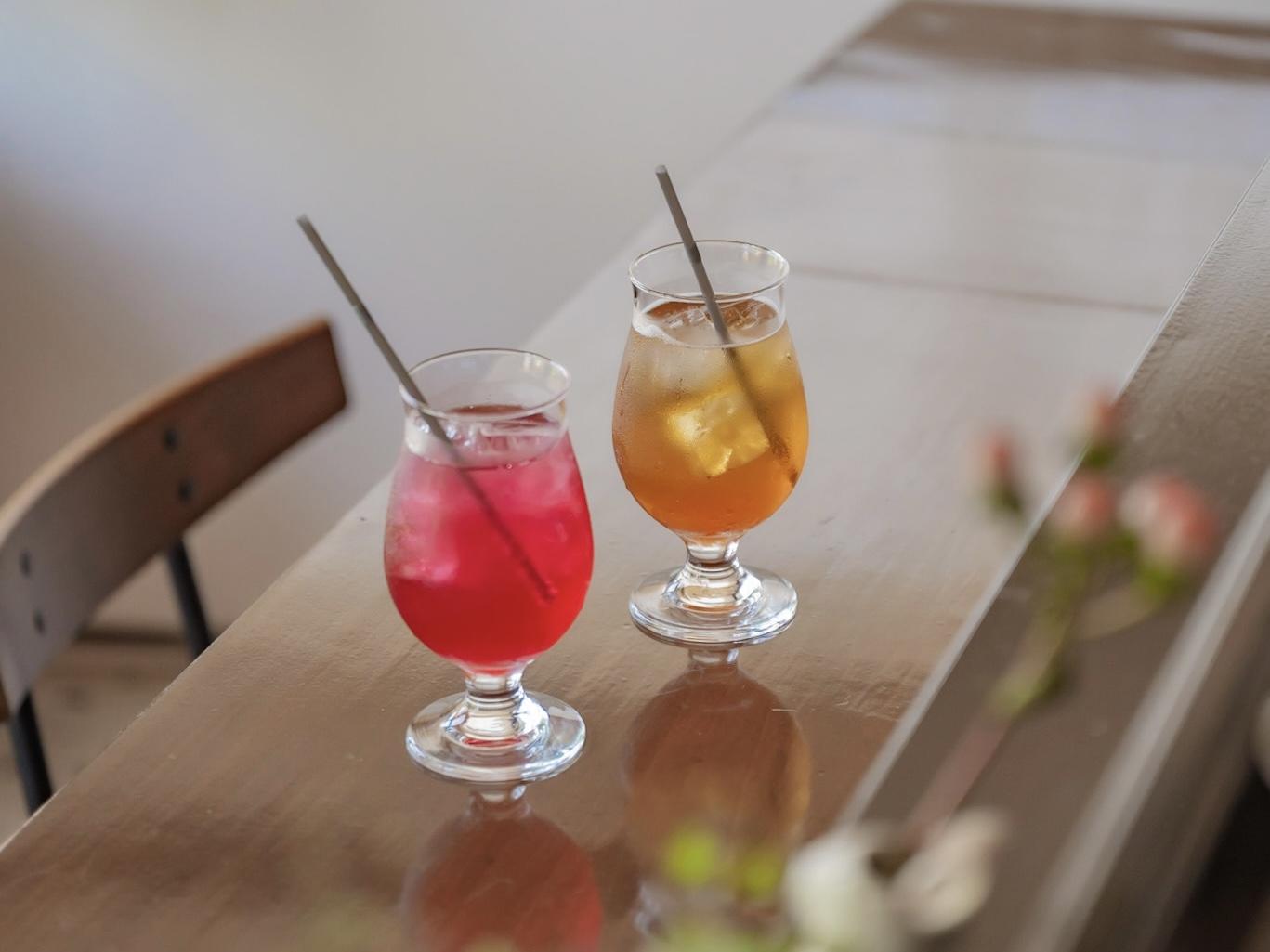 鳥居の下のおしゃれカフェでほっとひと息-1