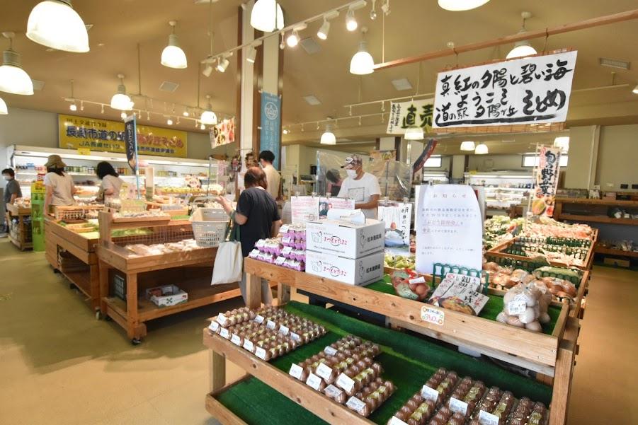 角力灘を一望！地元の名産品も揃う、道の駅夕陽が丘そとめ-1