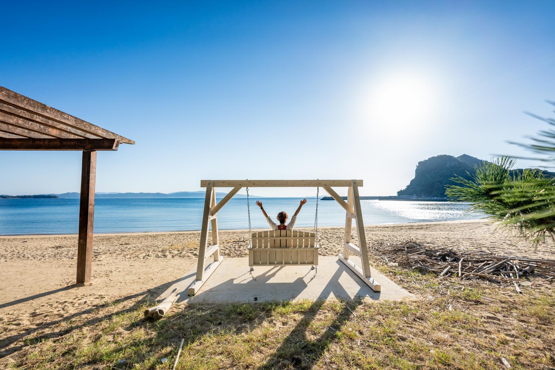 長崎県の絶景ブランコ#02 前浜海水浴場［加津佐バス停前］-0