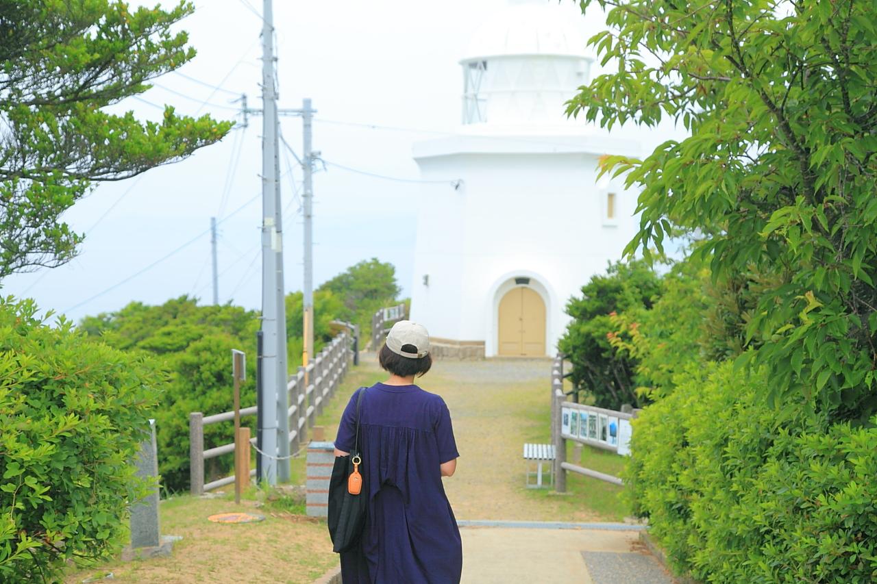 【伊王島灯台】江戸条約によって、全国８か所に設置された灯台のひとつ-1