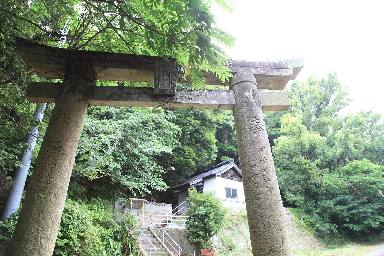 【白髭神社・八坂神社】武内宿禰（たけのうちのすくね）が氏神として祀られている白髭神社-5