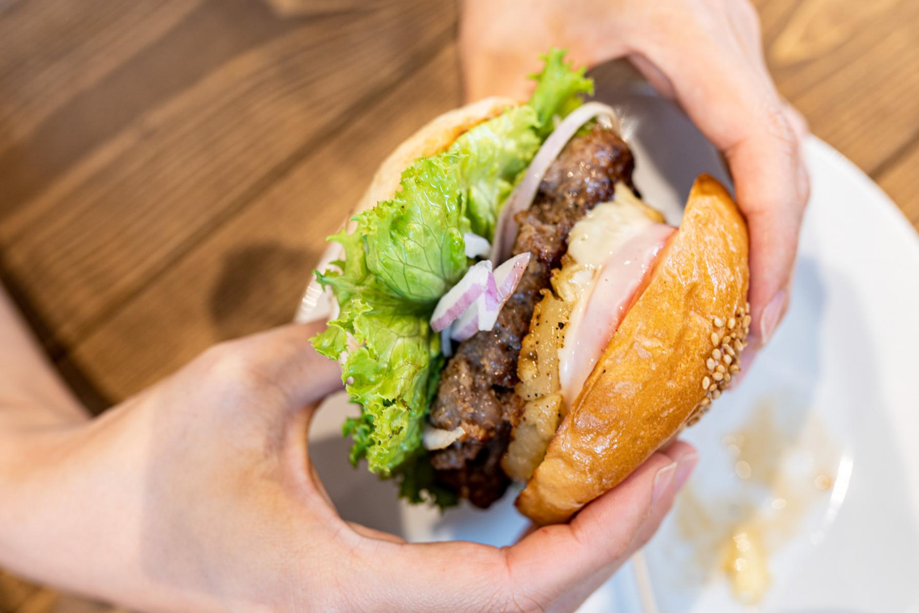 ※閉店【The neighborhood coffee&burger】ここに寄らなきゃ絶対損！ニューオープンのハンバーガー屋さん-0
