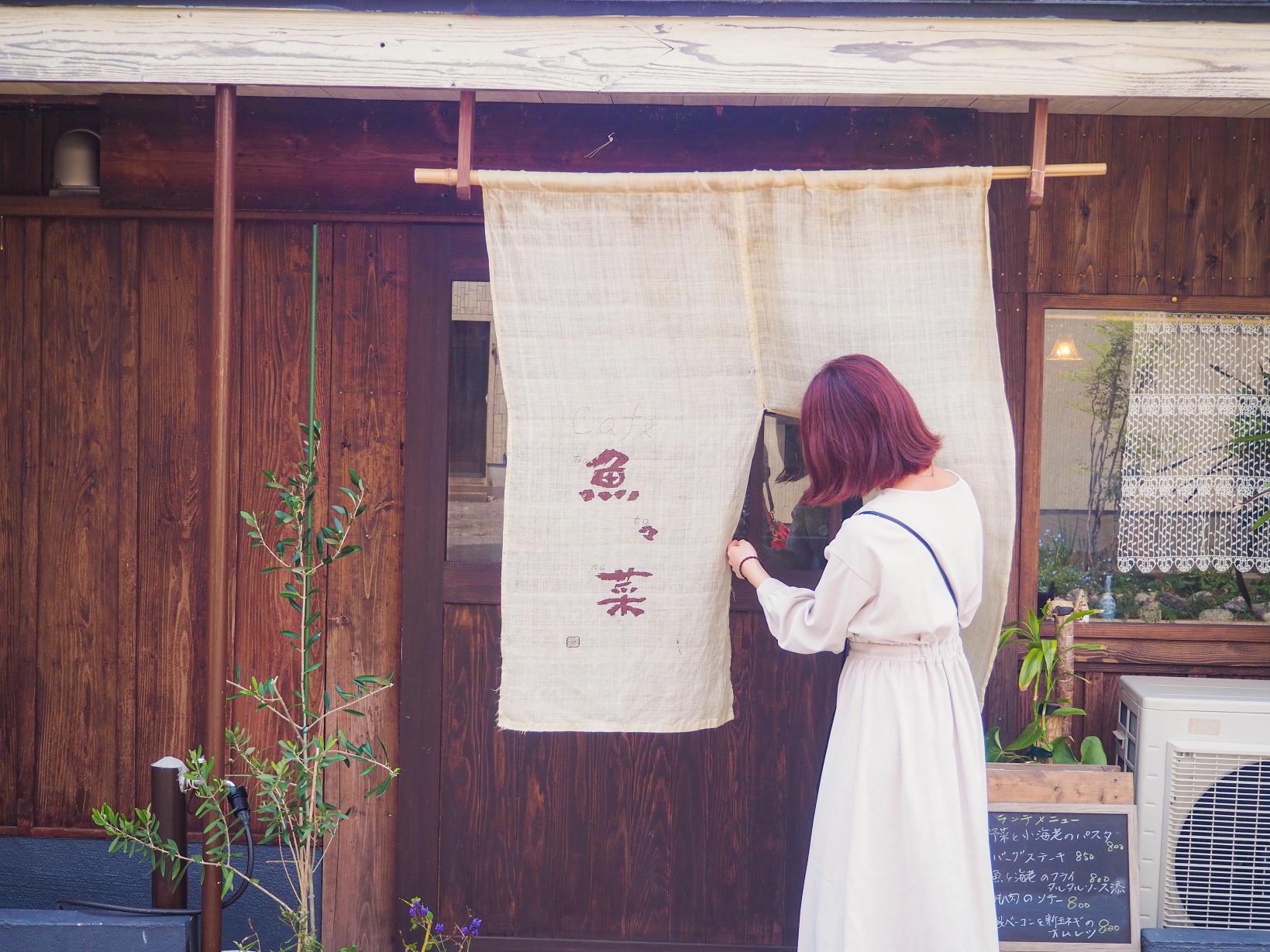 小値賀でモーニング♡島のおしゃれな古民家カフェ「Cafe魚々菜(ととな)」-0