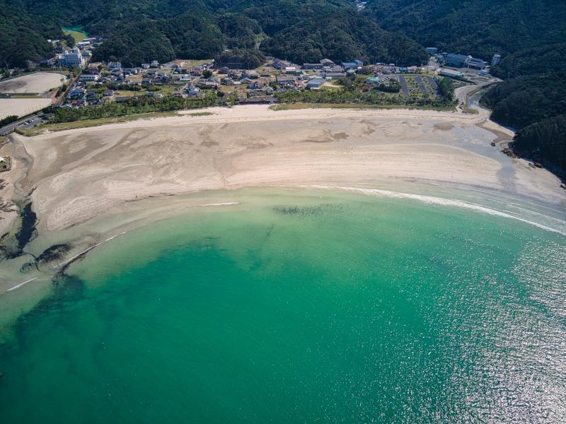 遠浅でキレイな海！見える姿はハマグリの様な綺麗な砂浜です！-1