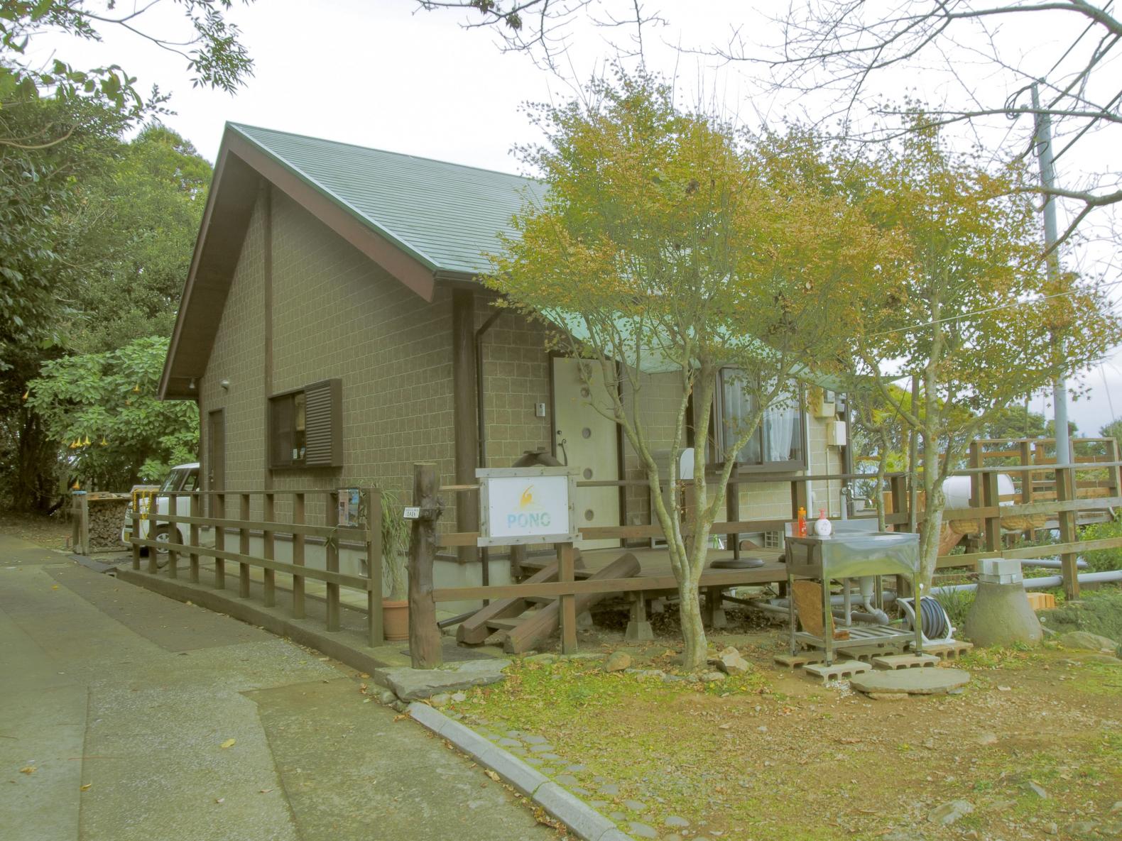 １日１組限定のキャンプ場「国崎BASE」へ-1