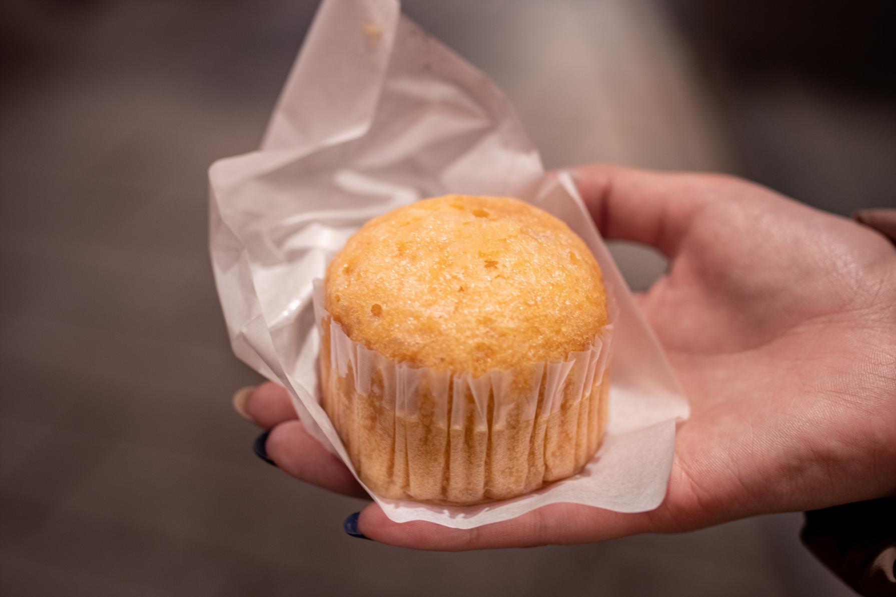 ⑥他にも…「海老春巻」「マーラーカオ」「えびせん」などなど！-2