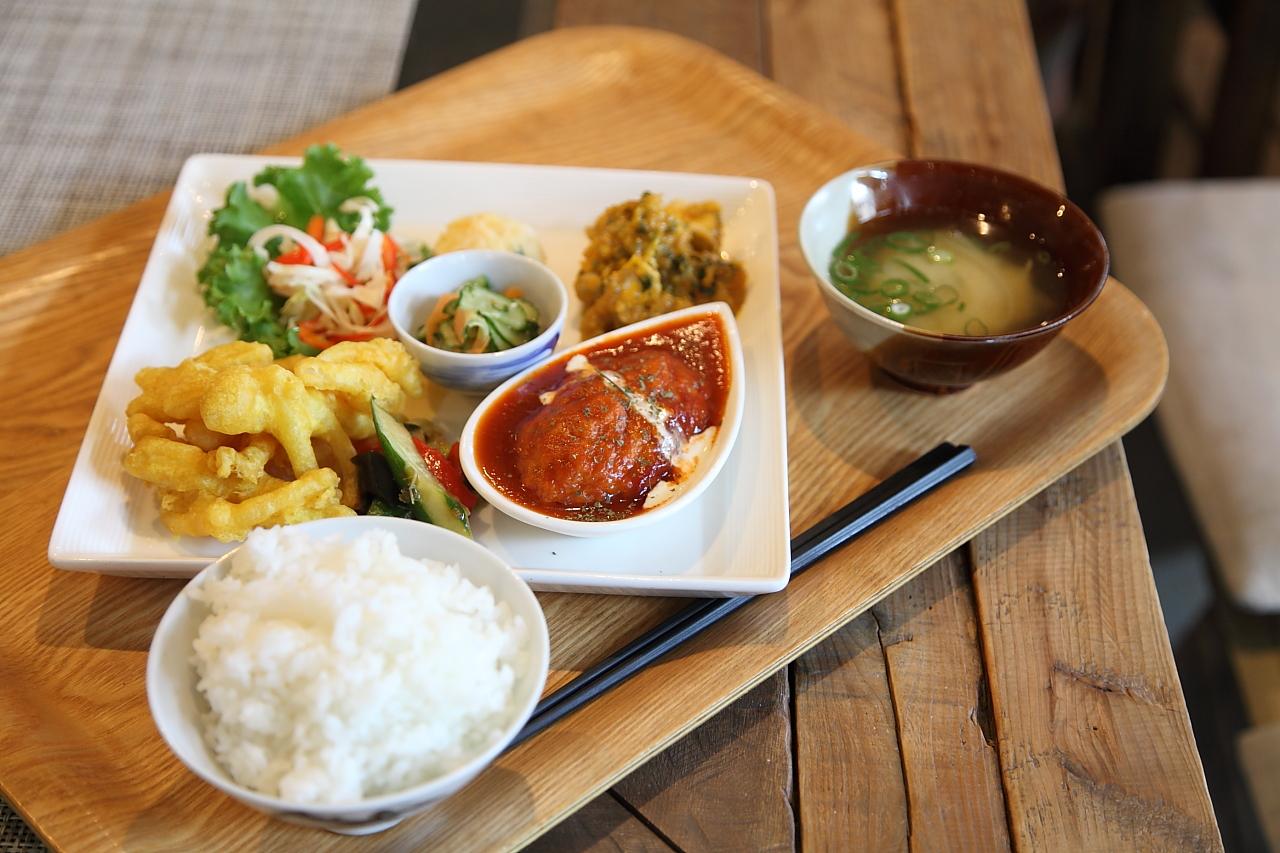 ソトノマのお母さんが作る料理は「おふくろの味」！地元食材に拘ったランチが美味-2