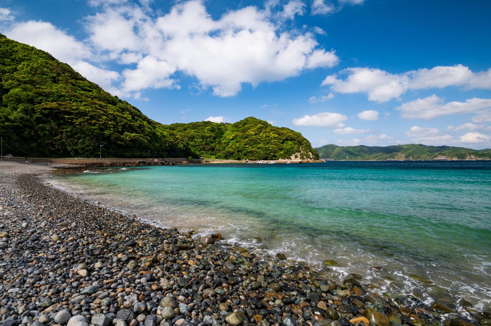 島内の人との交流が生まれることで、美しい半泊集落の再生を-0