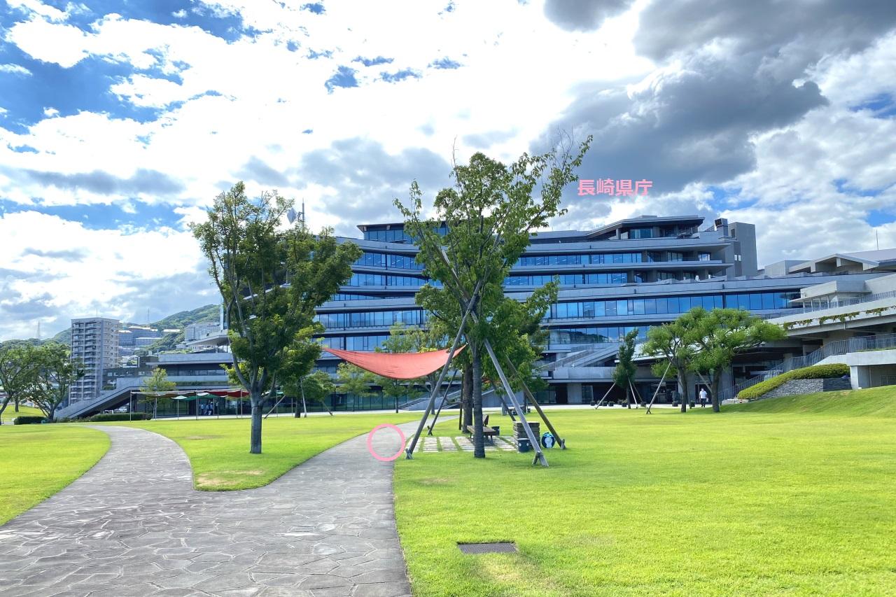 長崎県内のハートスポット#04　長崎県庁ハートストーン-2