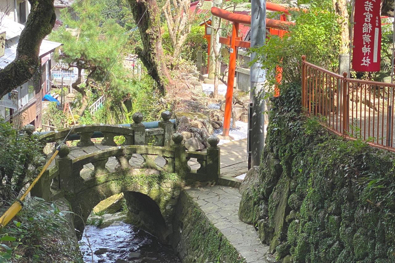 見どころ２：龍馬ら勤皇志士が渡った太鼓橋　【神橋（龍馬橋）】-0