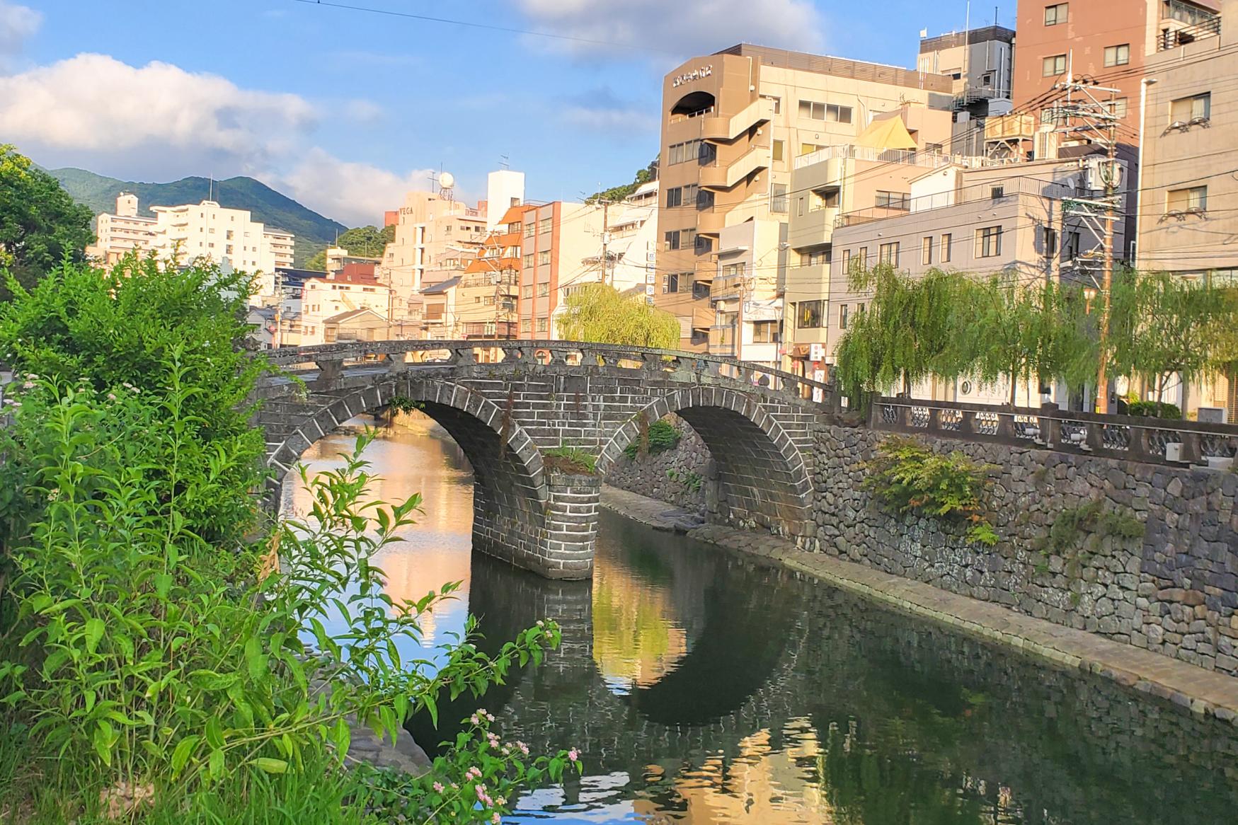 ①日本三名橋の一つ！全国でも有名な長崎市の眼鏡橋-0