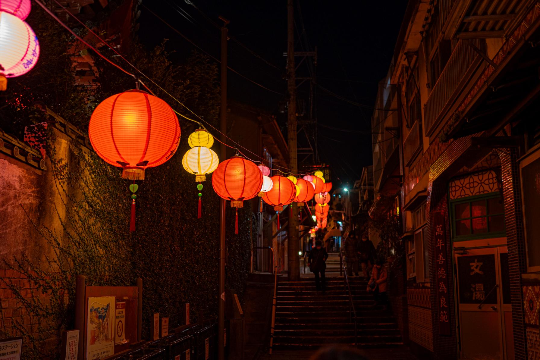 魅惑の路地裏はロケ地にもなっていた！-0