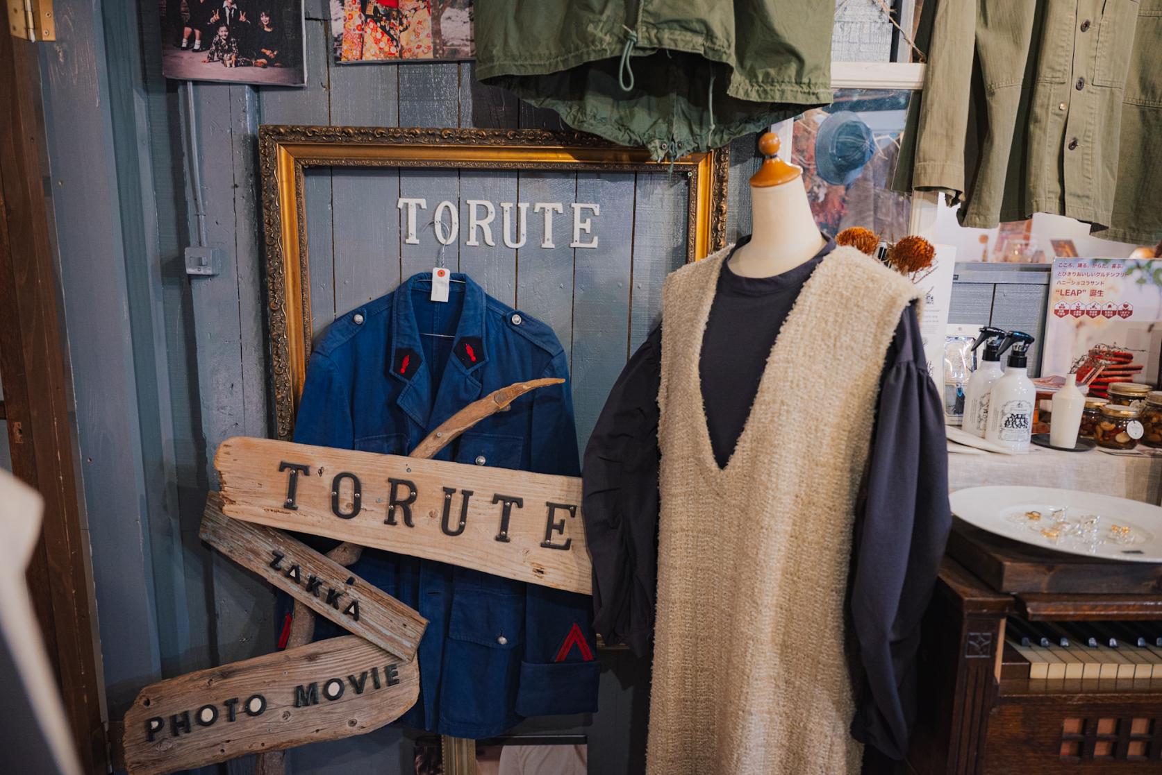 ラストはセレクト洋服やヴィンテージ古着、雑貨などを販売する「torute（トルテ）」でショッピング♪-2