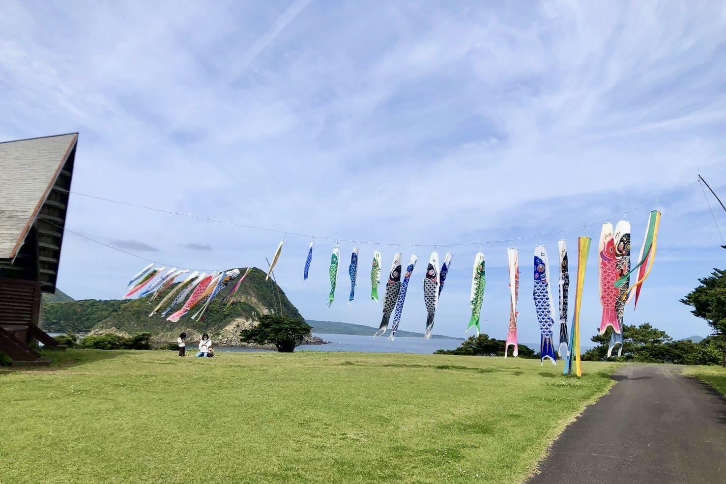 ＃03．大パノラマの絶景が見れる「魚津ヶ崎公園」の鯉のぼり-0