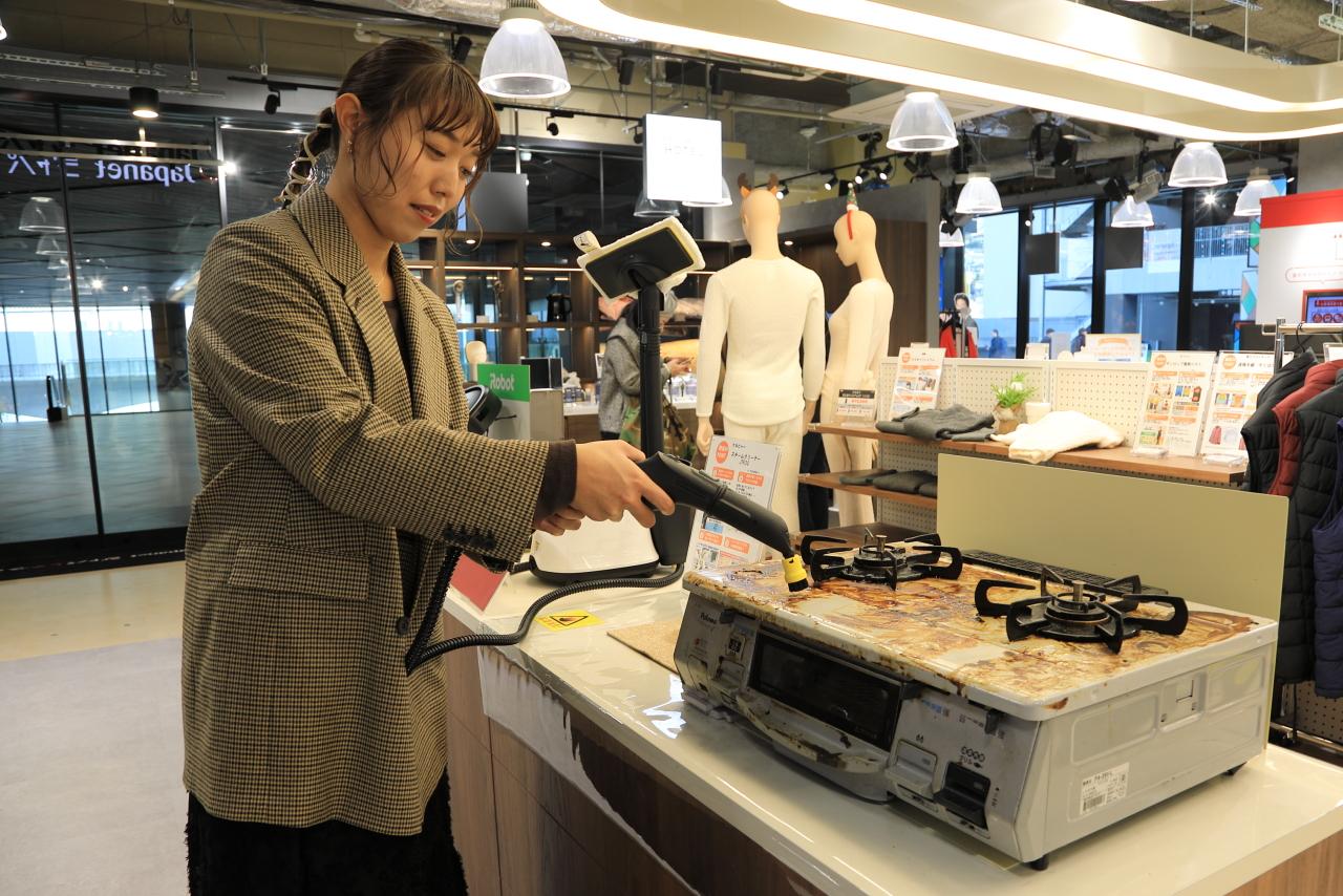 店頭でお試しした感想は、商品の改善などに役立てられています-0