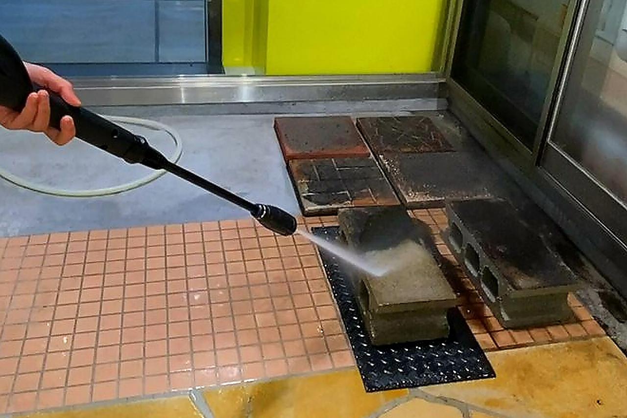 店頭でお試しした感想は、商品の改善などに役立てられています-1