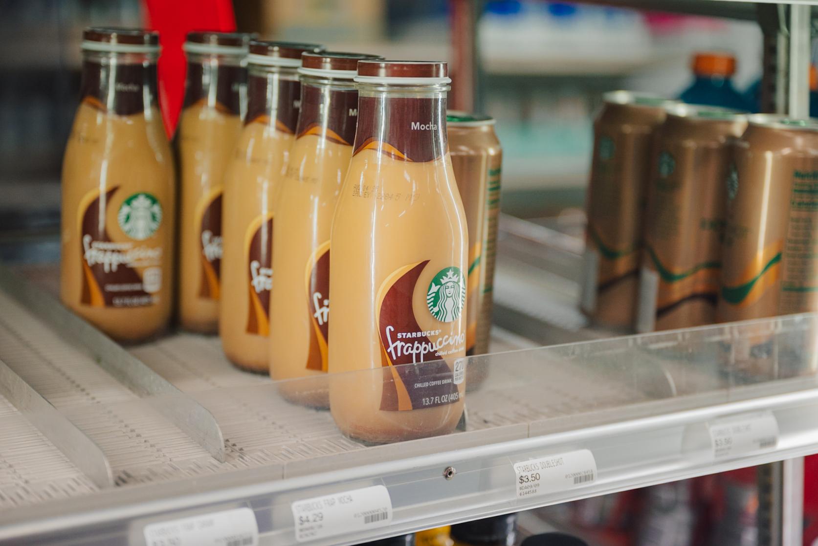 アメリカ限定！瓶入りスタバのフラペチーノを発見-0