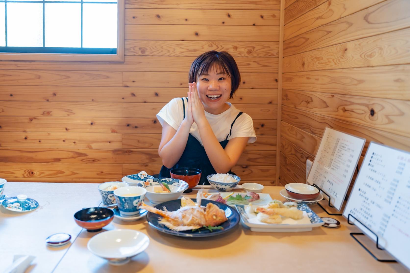 宇久の“旬”がぎゅっと詰まった「えびす御膳」-0