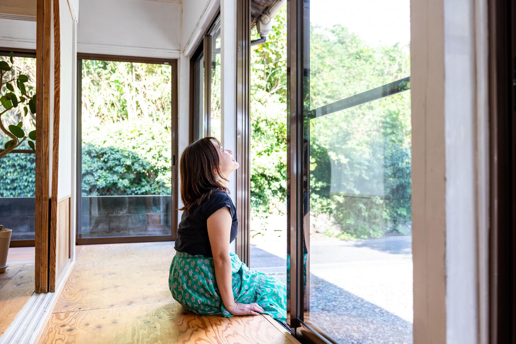 昔ながらの縁側でのんびり-0