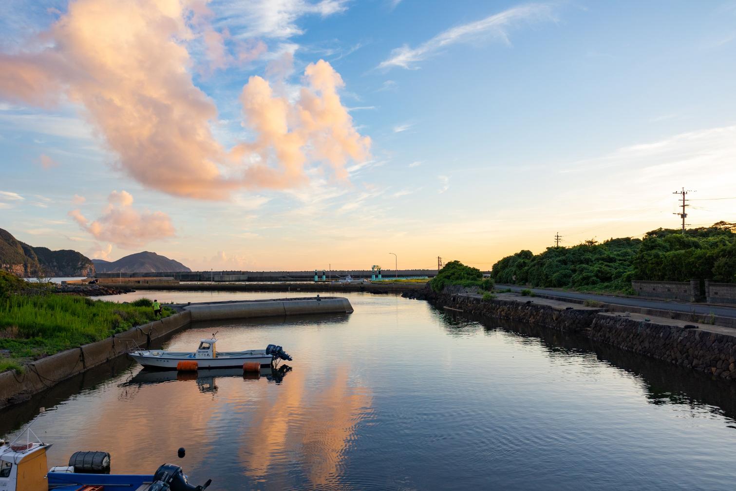 徒歩5分、貝津漁港から見える絶景-3