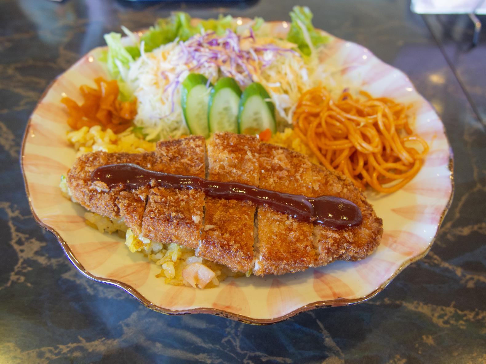 ファンが多い「トルコライス」-0