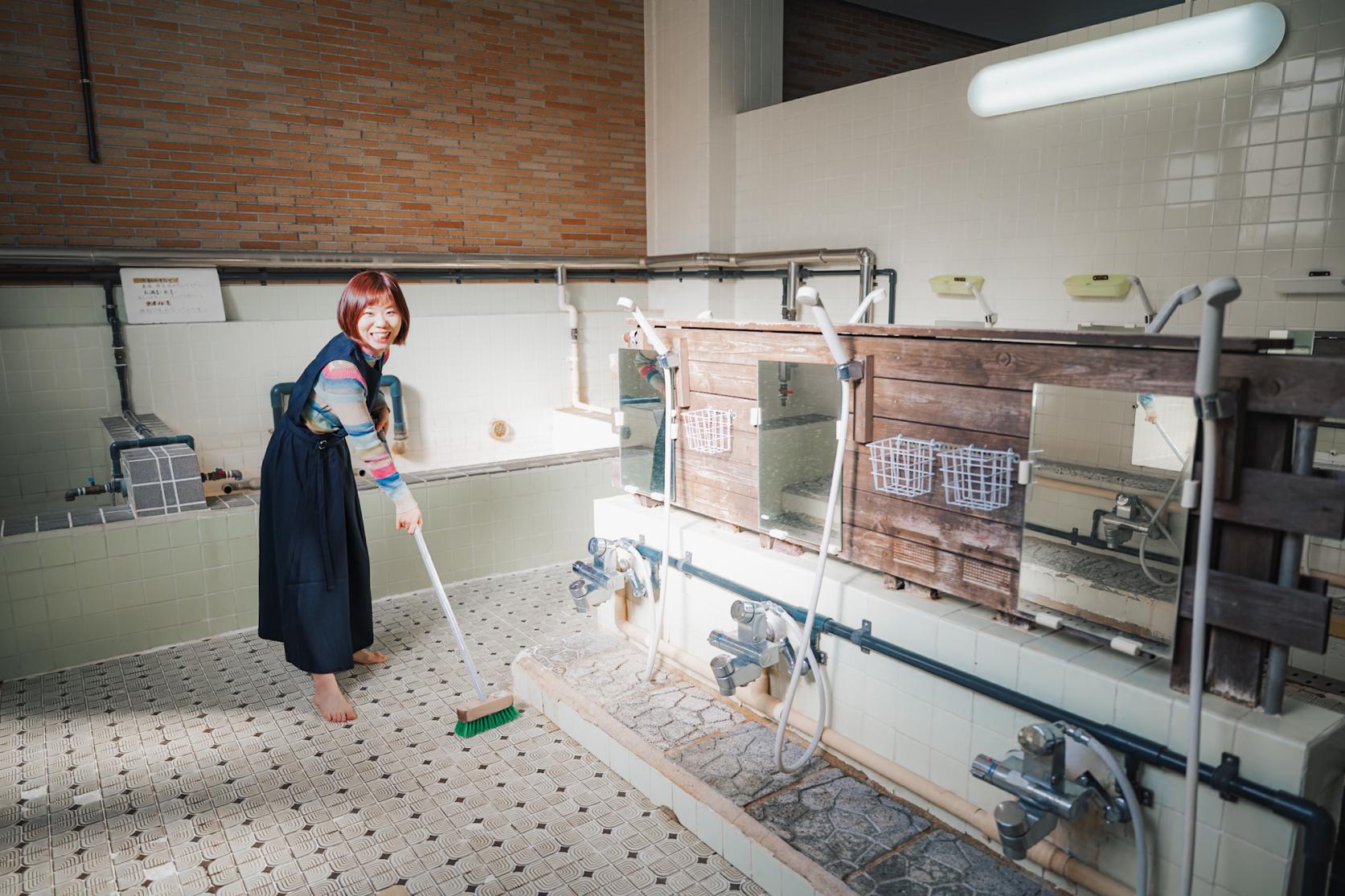 ⑤ 心温まる「3種の湯船」と家族の風景-4