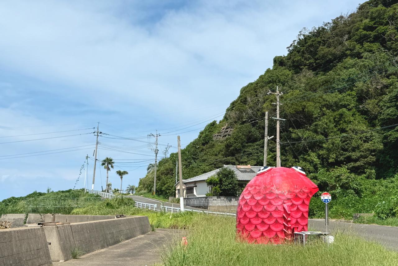 【今泊（こんどまり）バス停】　北緯33度線展望台方面を目指そう！-1