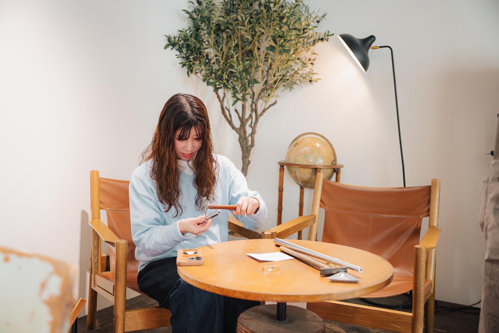 9. 叩く音に性格が出る？自分だけの模様付け-2