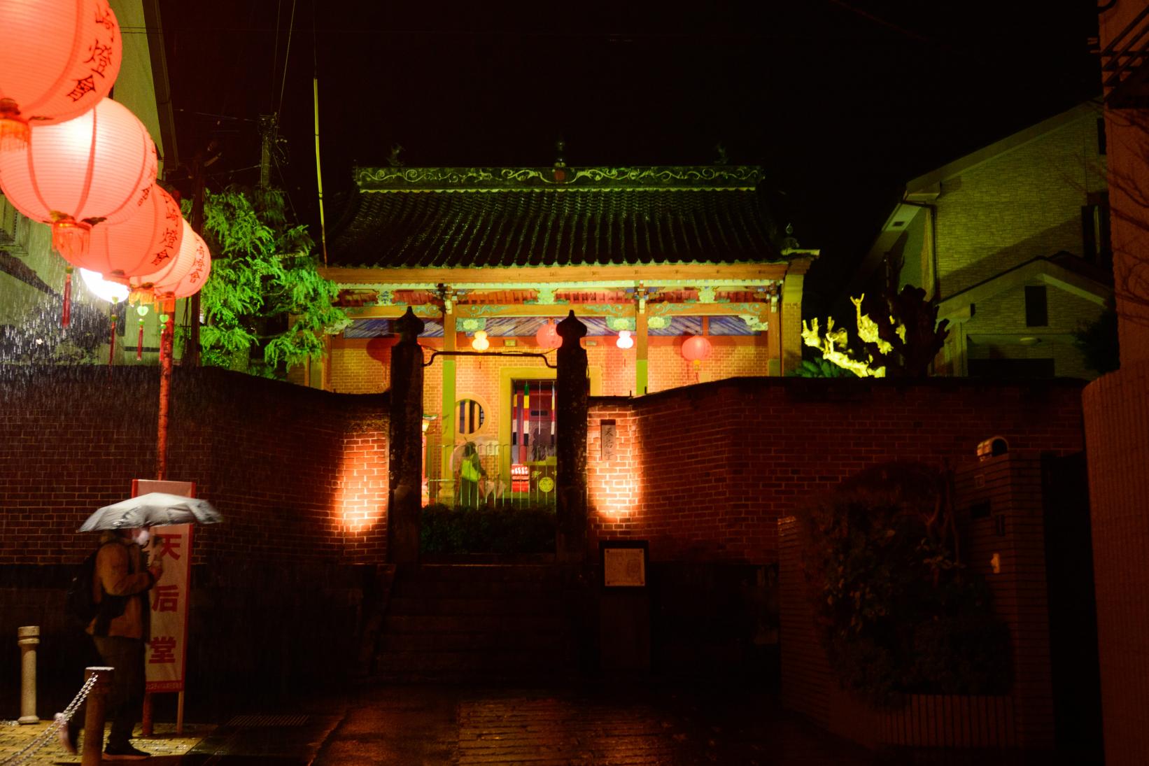 【唐人屋敷おすすめ撮影スポット４選】③お堂の門-0