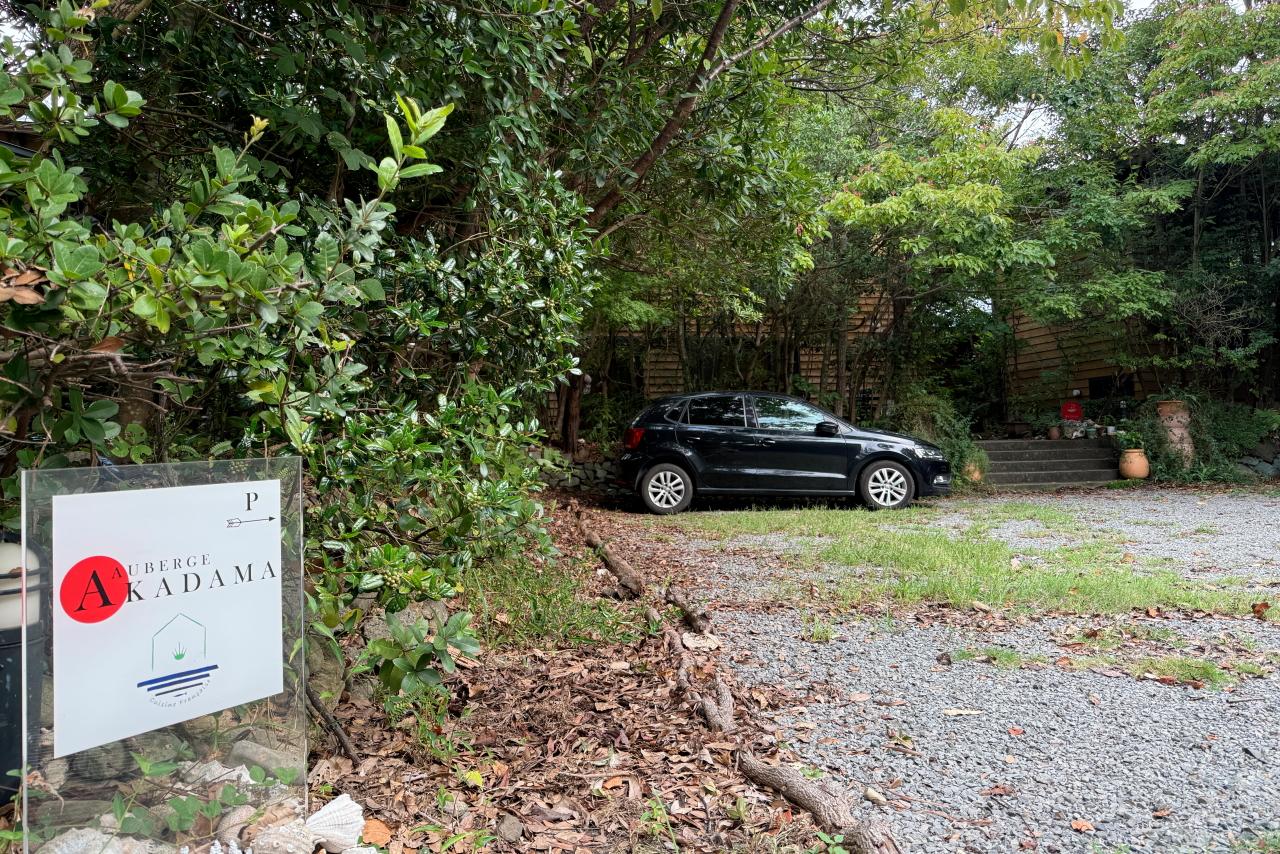 ５棟の客室＋レストラン棟という構成-0