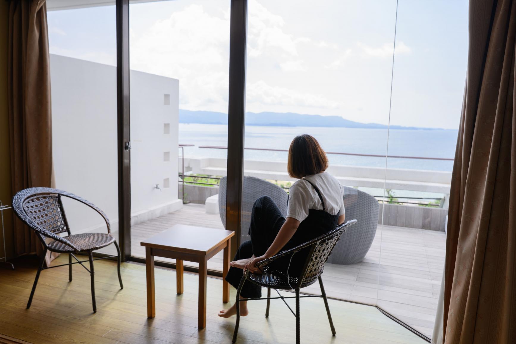 絶景の展望温泉と豪華食材バイキングが待っている！「ホテル蘭風」で楽しむ平戸のごちそう時間-1