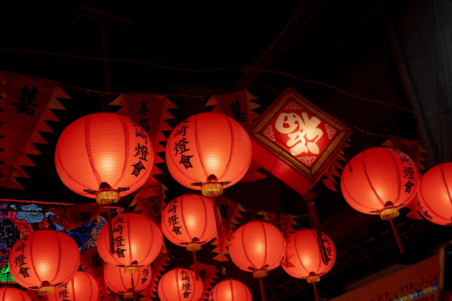 長崎ランタンフェスティバルの穴場「唐人屋敷会場」のおすすめ撮影スポット４選！映える写真構図の撮り方とコツを解説-1