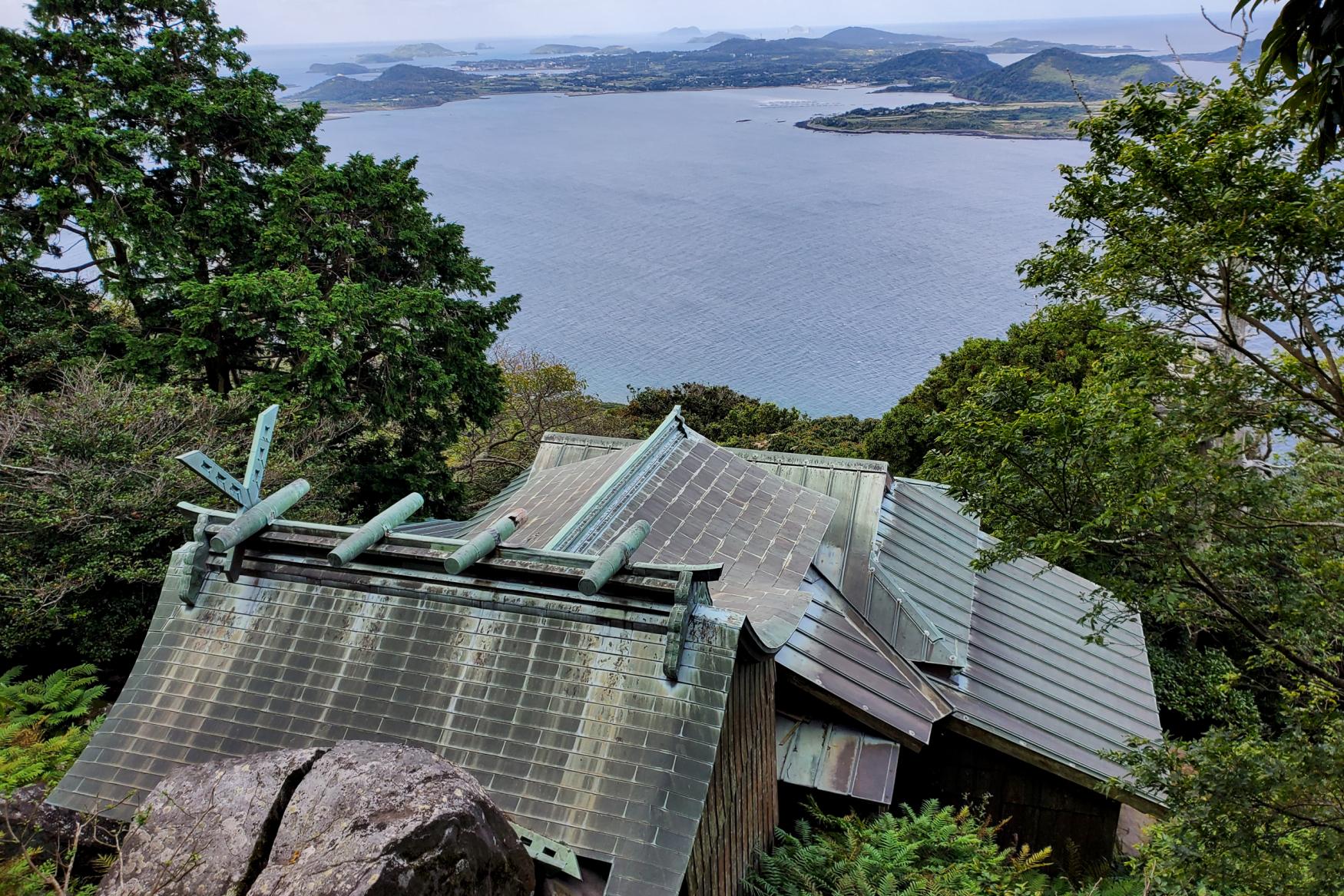 （#ナガサキタビブ）【五島列島】世界遺産の島・野崎（のざき）島にあるパワースポットへ！王位石（おえいし）トレッキング体験（前編）-2