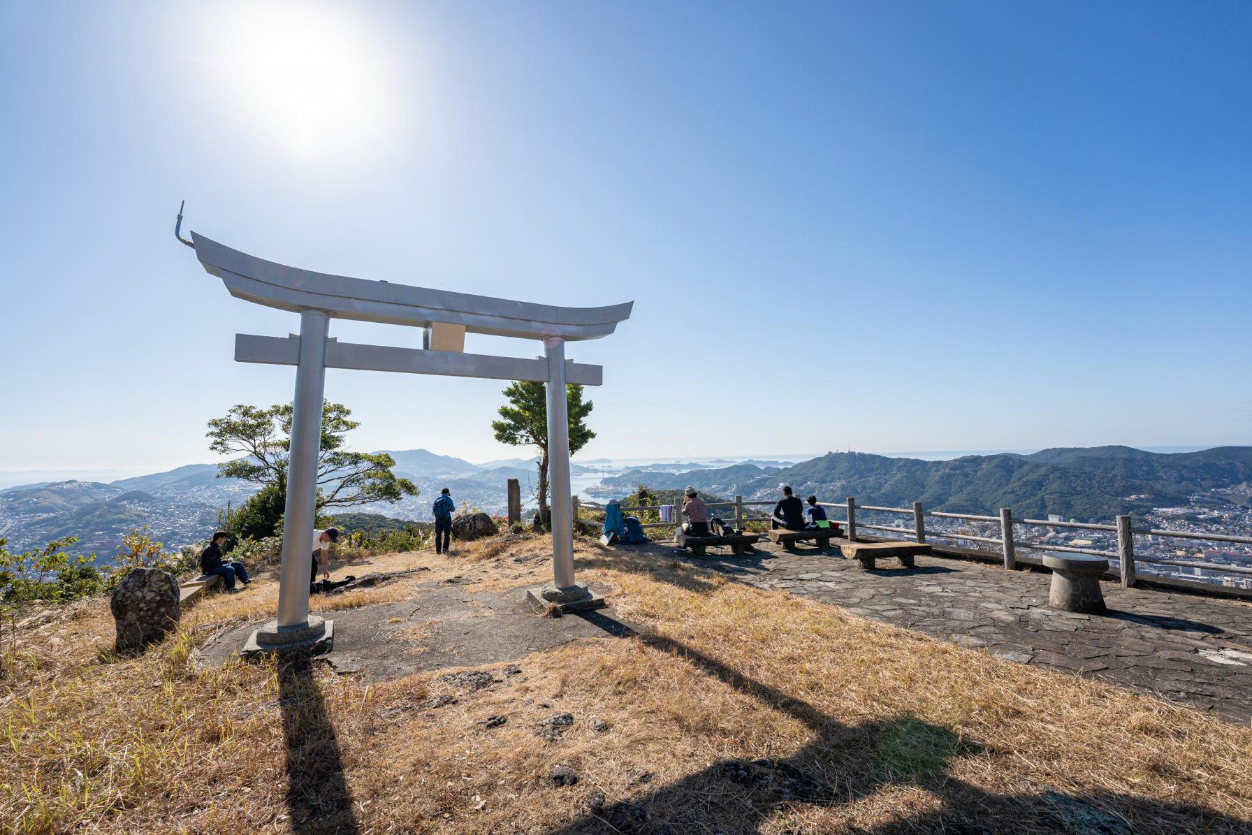 初詣＆新年登山にも！長崎のお正月の習わし「七高山めぐり」ご存知ですか？-1