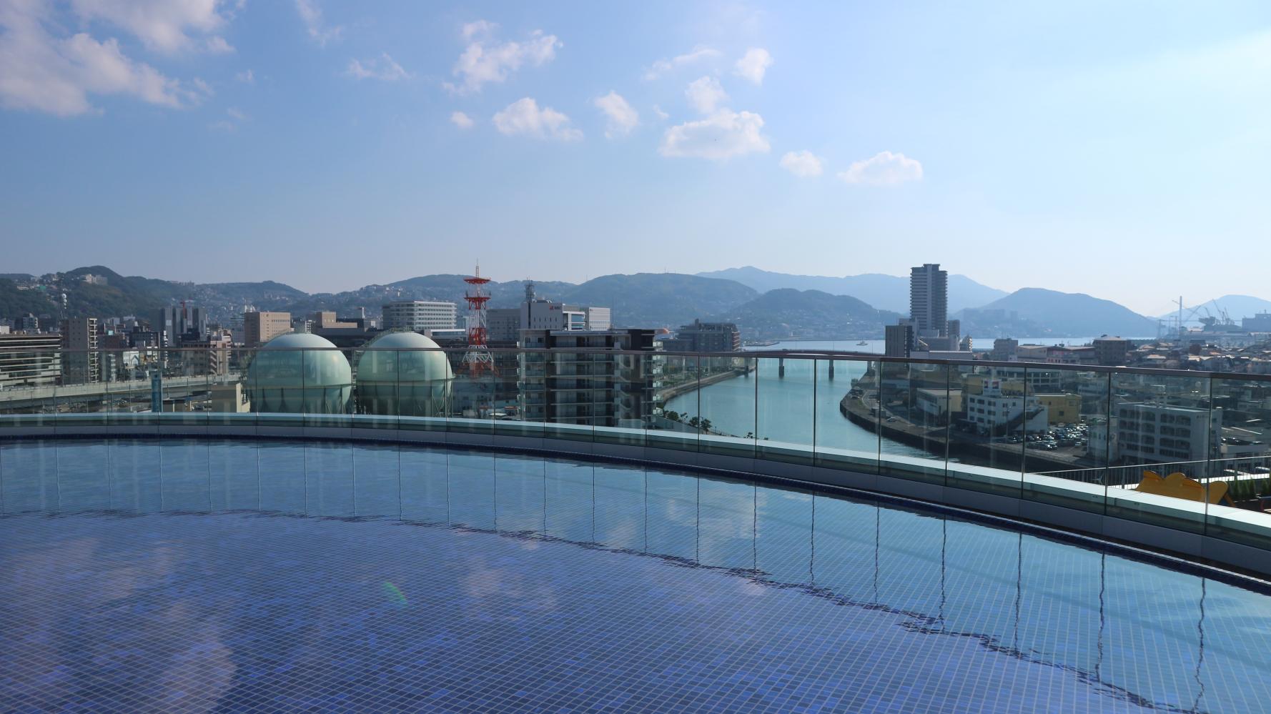 おすすめスポットの「足湯」-1