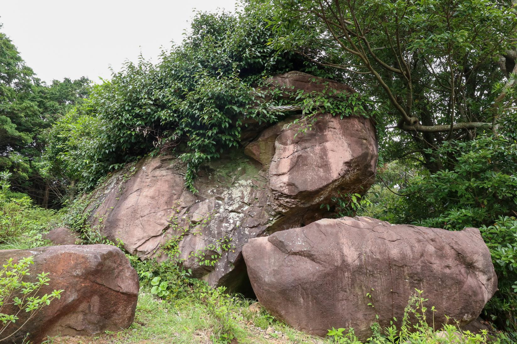 两个神社都去，就能被良缘惠顾？！-1