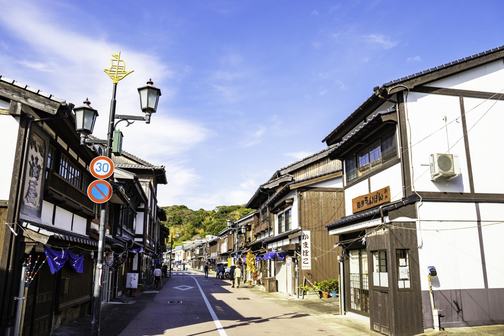 【Day 3】Stroll around downtown Hirado (castle town)-1