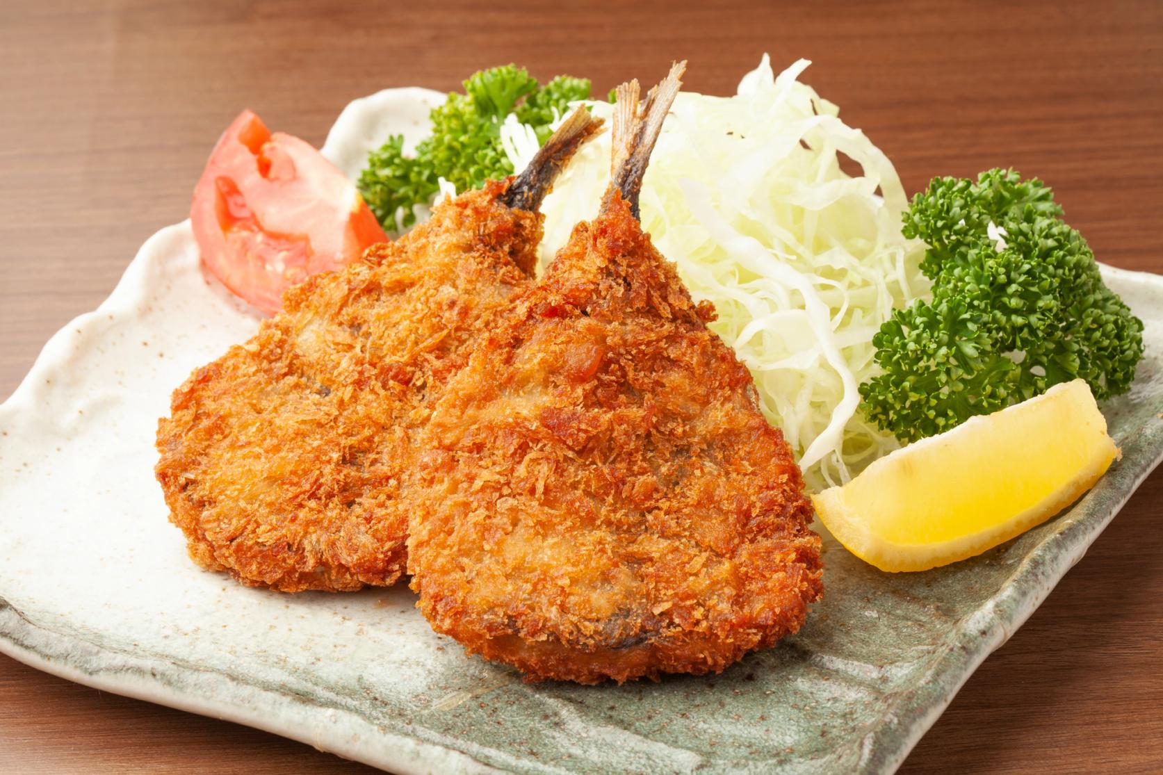 【Day 3】Fried Mackerel (in Matsuura City)-1