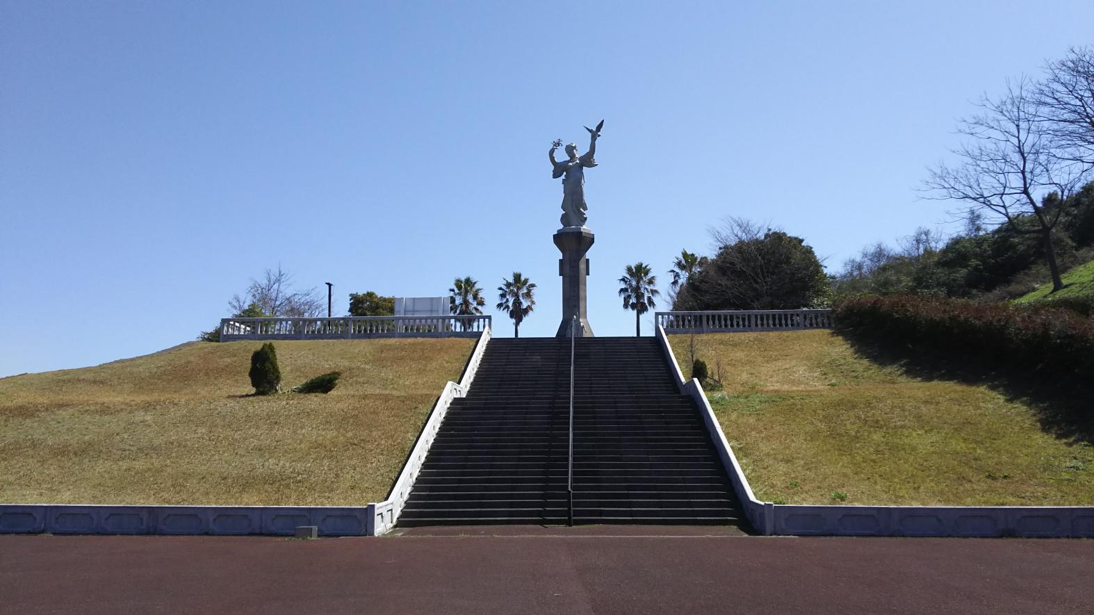 浦頭(うらがしら)引揚記念平和公園-1