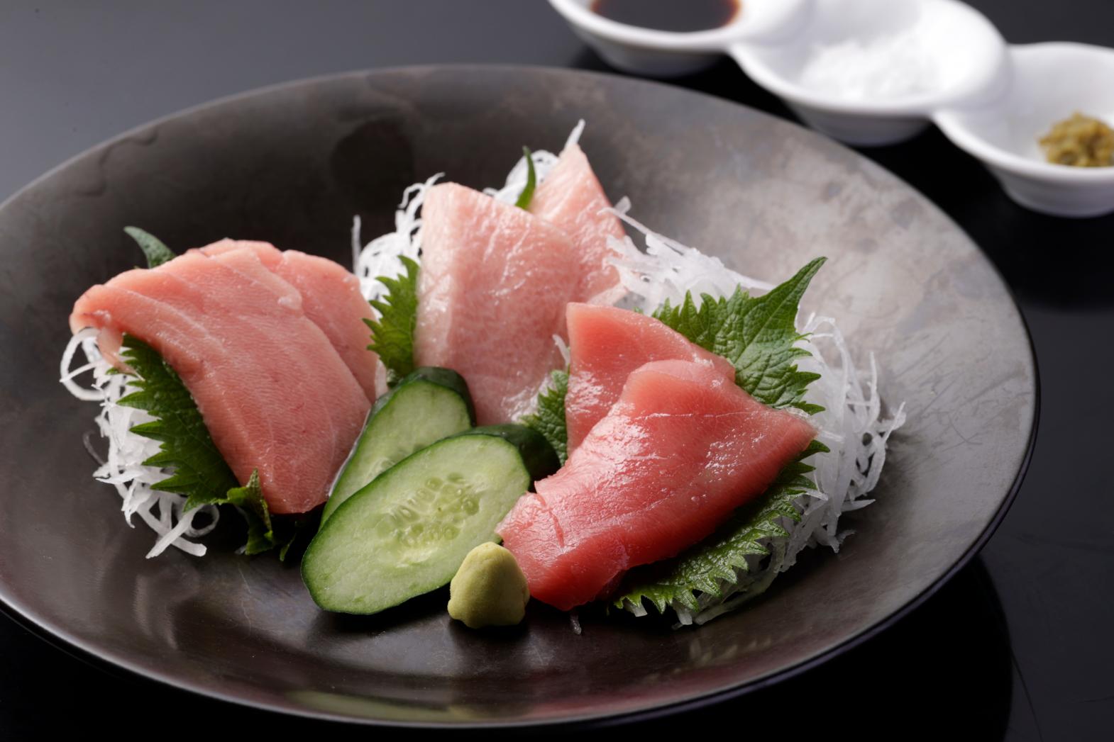 マグロの刺身三昧盛り-1