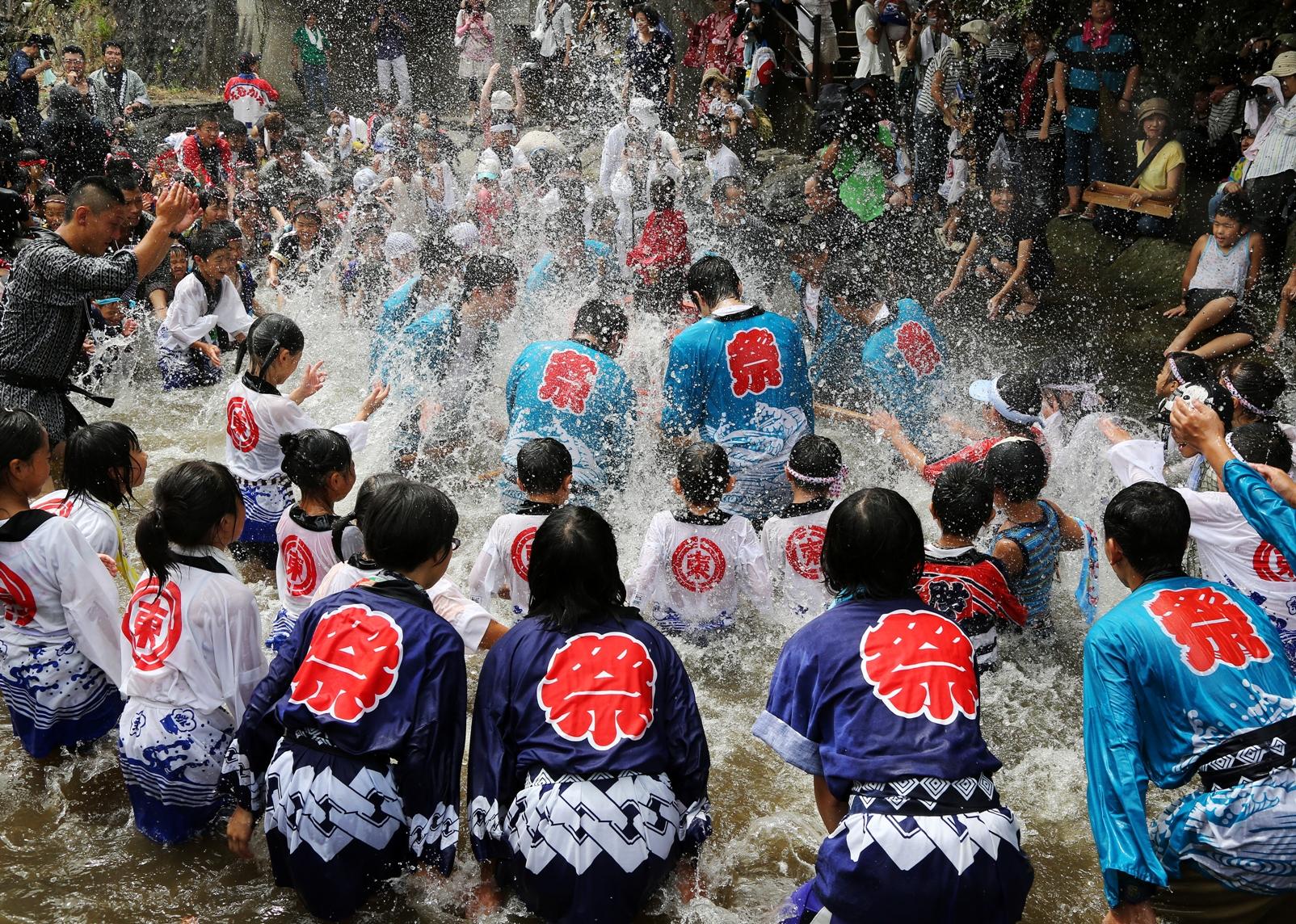 泼水地藏祭-1